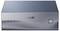 'Mini PC ASUS couleur argent avec un bouton d'alimentation à l'avant, présentant un design avec grille texturée.'