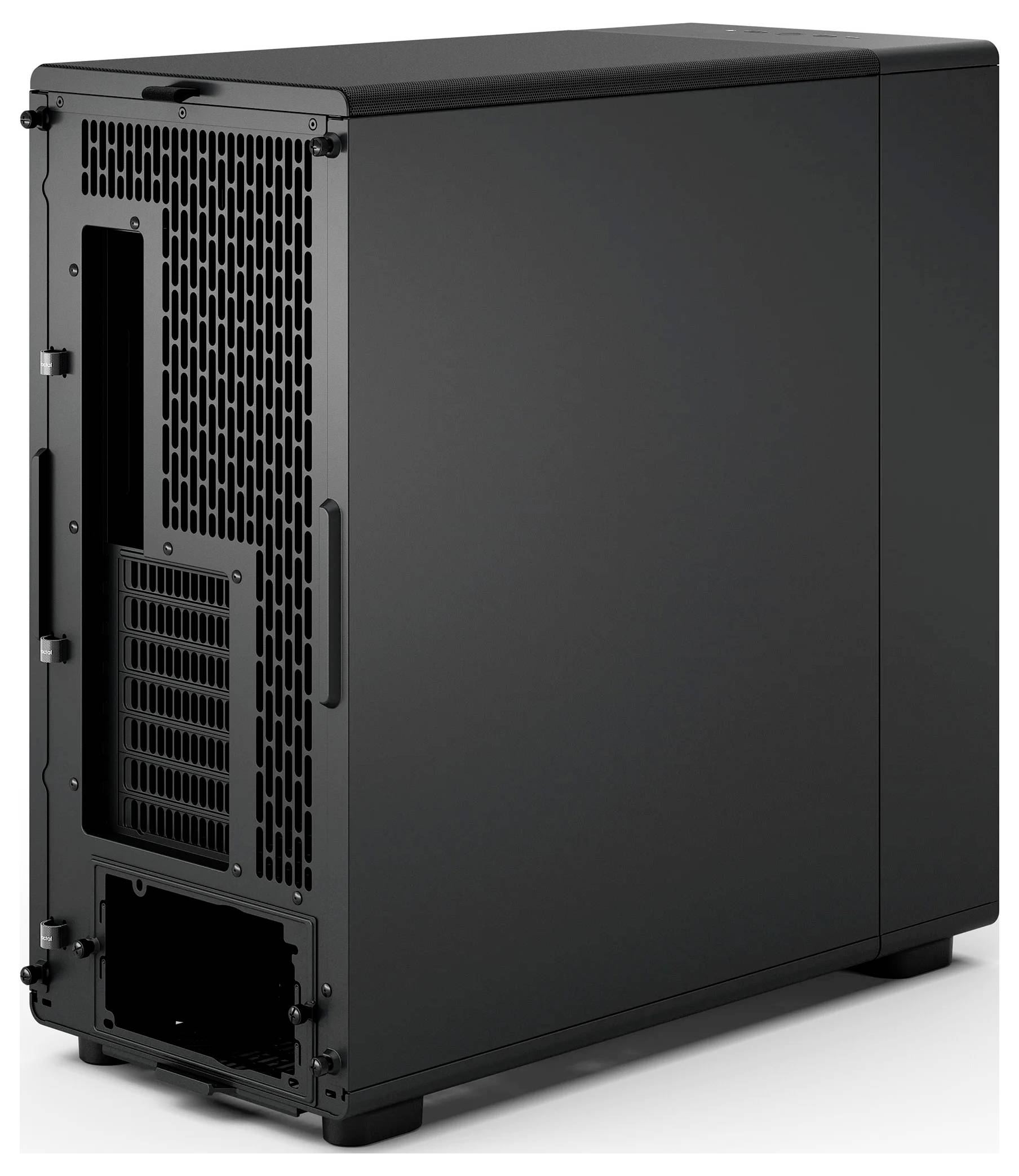 Un boîtier informatique noir avec un panneau arrière ventilé et des zones d'ouvertures, adapté pour accueillir les composants d'un ordinateur personnel.