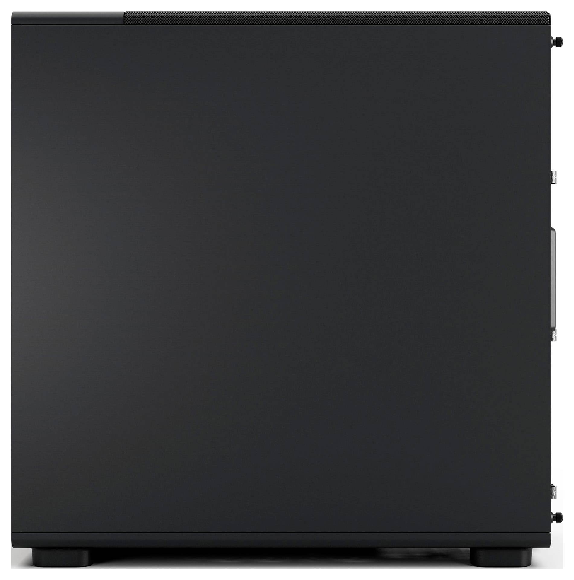 Un boîtier d'ordinateur noir et rectangulaire vu de côté, mettant en avant son design épuré et minimaliste sans logos ni caractéristiques visibles.