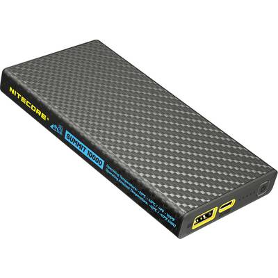 « Batterie externe Nitecore Summit 10000 noire avec motif en fibre de carbone, dotée de ports USB et USB-C. »