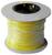 Une bobine de filament jaune et transparent enroulée autour d'une bobine circulaire, utilisée pour l'impression 3D.