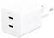 Chargeur mural USB-C blanc avec deux ports étiqueté 45W au total, disposant d'une conception de prise européenne.