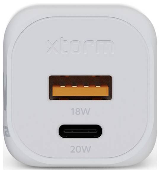 Un chargeur mural USB-C double port avec la marque « xtorm », disposant d'un port USB-A étiqueté « 18W » et d'un port USB-C étiqueté « 20W ».