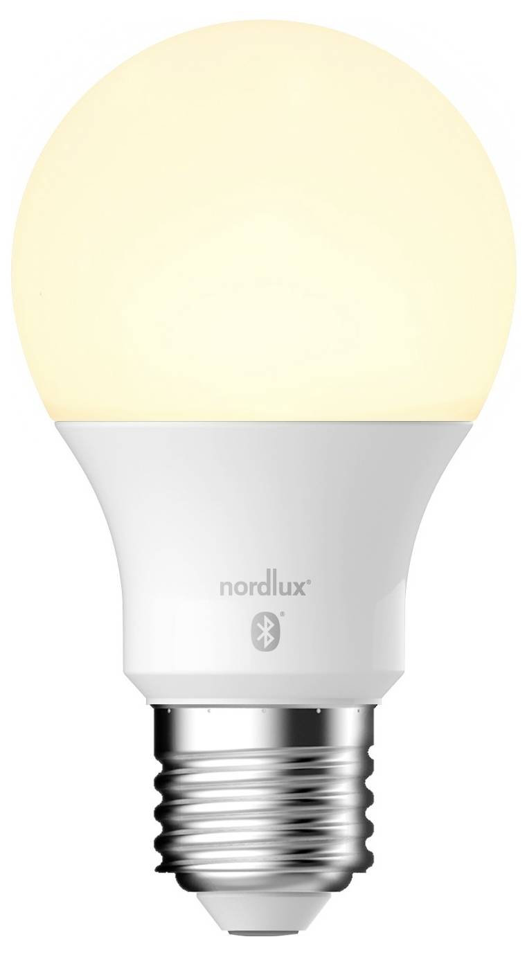 Une ampoule LED blanche intelligente avec un sommet en verre dépoli, portant l'étiquette « nordlux », dotée du Bluetooth pour un contrôle sans fil, présentée sur un fond blanc.