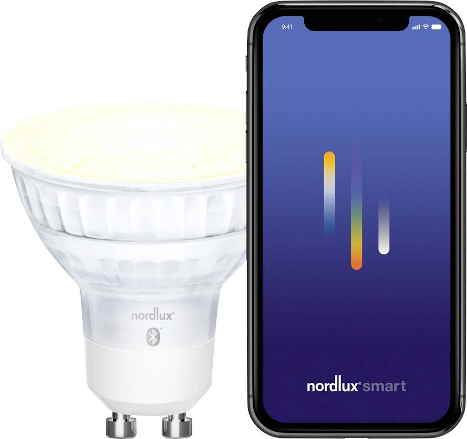 Ampoule intelligente à côté d'un téléphone intelligent affichant l'application « nordlux smart ». L'écran de l'application affiche des barres verticales colorées.