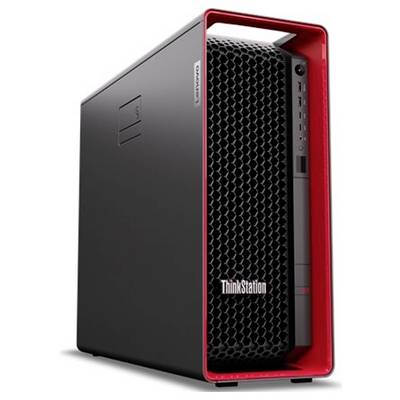 Un ordinateur de bureau Lenovo ThinkStation noir et rouge avec un grille avant en motif en nid d'abeille et plusieurs ports orientés vers l'avant.