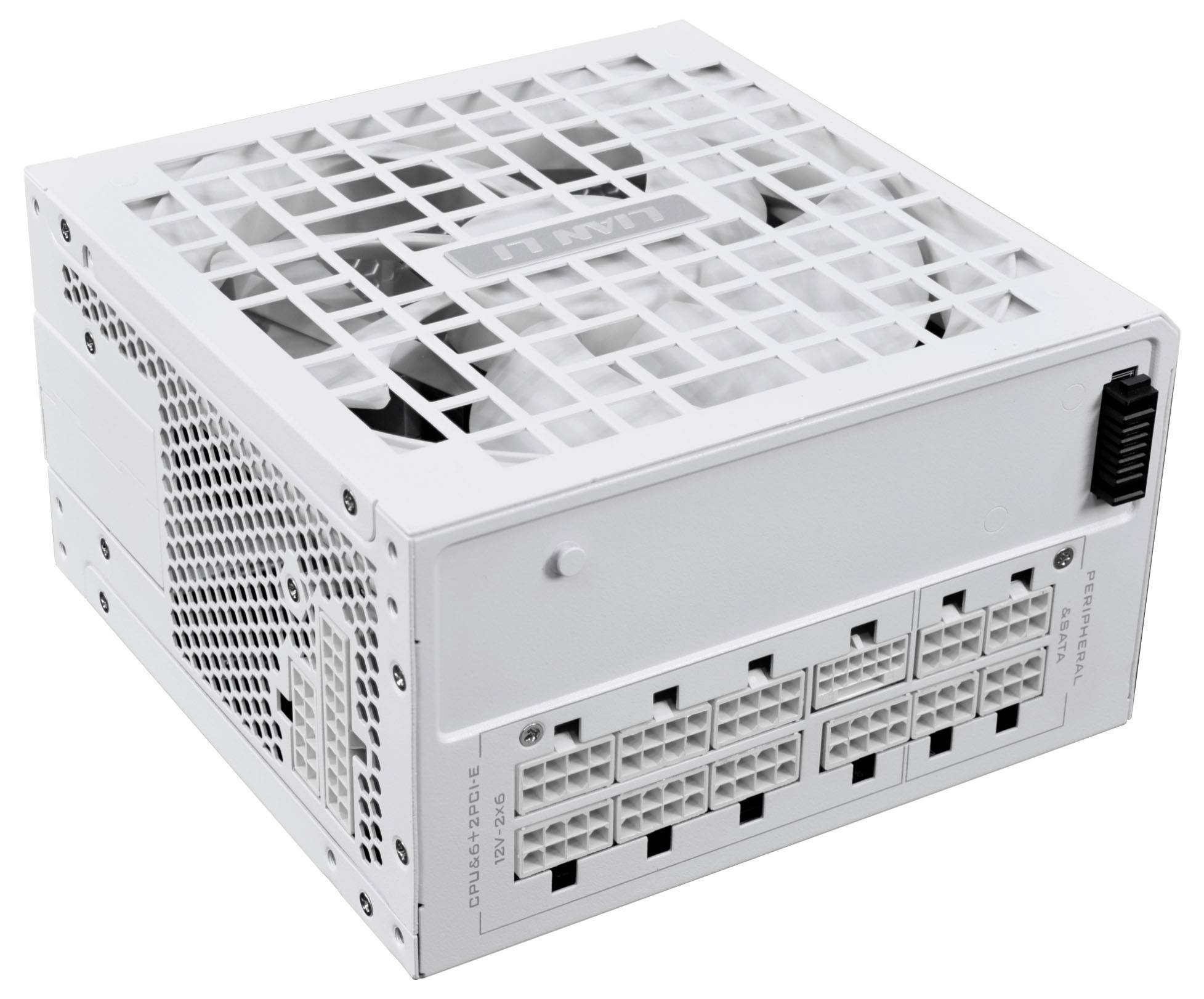 Une unité d'alimentation électrique pour ordinateur de couleur blanche avec un ventilateur visible sur le dessus et plusieurs connecteurs sur le côté.