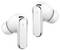 Des écouteurs blancs sans fil au design élégant et brillant, avec de petits logos sur chaque pièce.