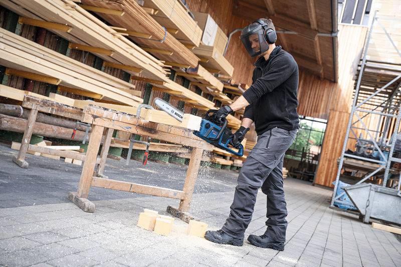 Bosch Professional sans fil Tronçonneuse sans fil avec batterie-7