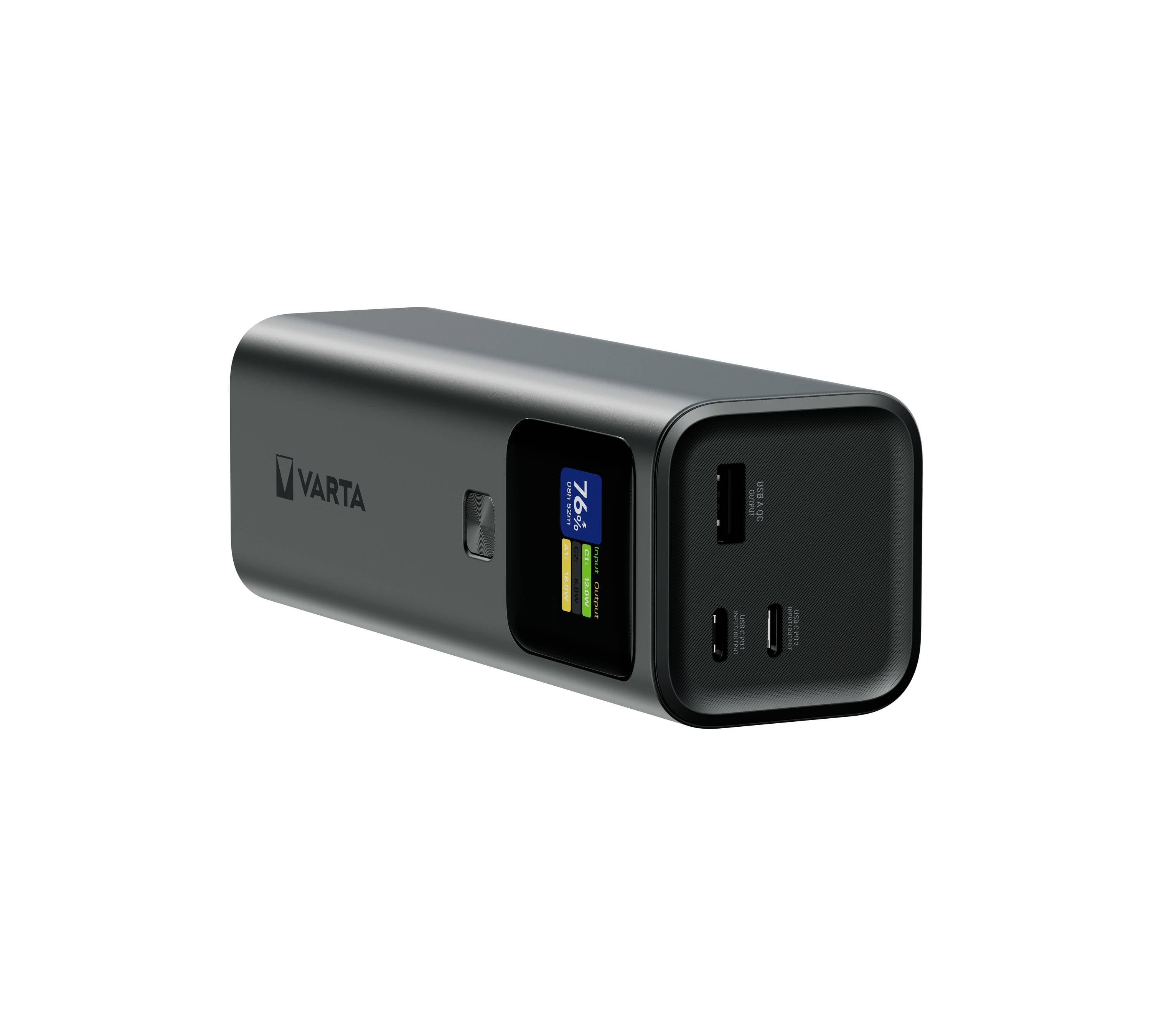 Batterie externe de marque « VARTA » de couleur noire avec deux ports USB et un écran numérique affichant « 70 % ». Chargeur portable haute capacité.
