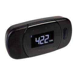 Un appareil numérique noir affichant « 42,2 kW/H » sur son écran, probablement indiquant l'utilisation ou la consommation d'énergie.