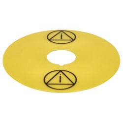 Une étiquette de sécurité jaune avec des triangles d'avertissement noirs et des points d'exclamation imprimés dessus.