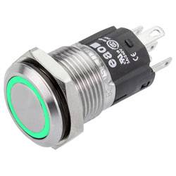 « Un commutateur à bouton-poussoir métallique avec anneau LED vert, présenté de profil, indiquant qu'il est conçu pour un montage en panneau avec des connecteurs visibles. »