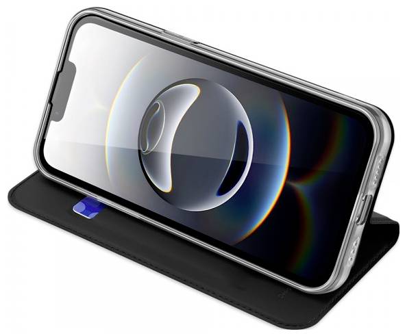 Un téléphone intelligent dans un étui de protection noir est appuyé horizontalement, affichant une image abstraite sphérique sur son écran.