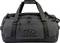 Un sac fourre-tout gris avec des sangles noires et le nom de marque « Highlander » sur le côté, équipé de plusieurs compartiments à fermeture éclair.