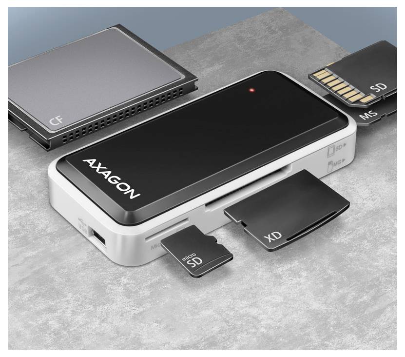 Lecteur de cartes avec plusieurs emplacements pour cartes mémoire étiquetés SD, MS, CF, XD et micro SD, affichant la prise en charge de plusieurs formats de cartes.