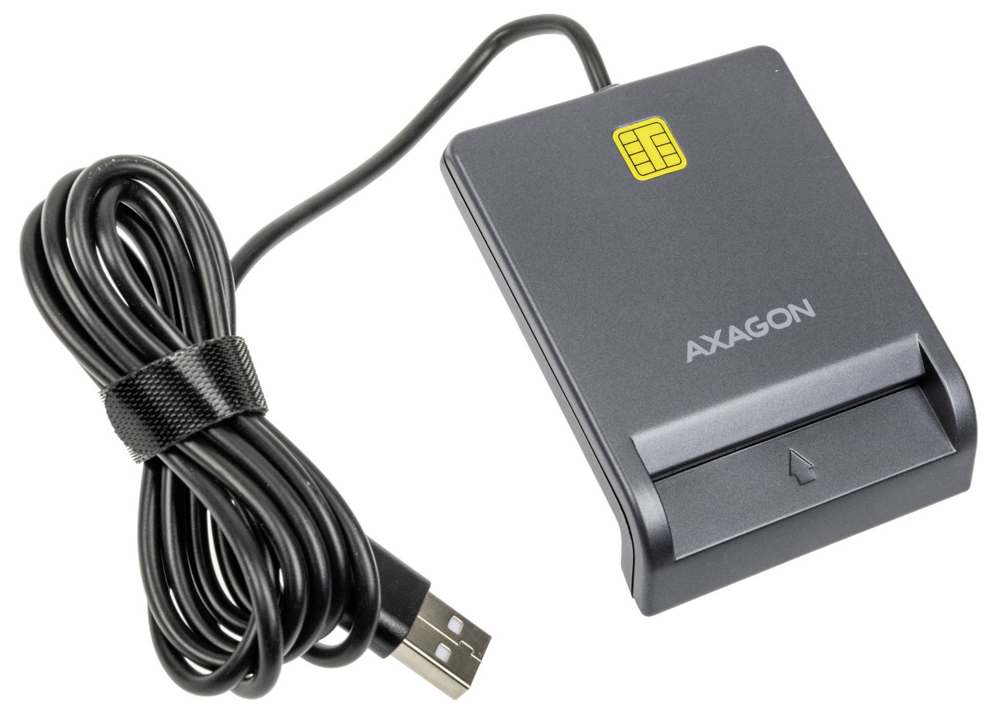 Lecteur de carte USB avec câble attaché et icône de carte SIM, marqué AXAGON, présenté sur fond blanc.