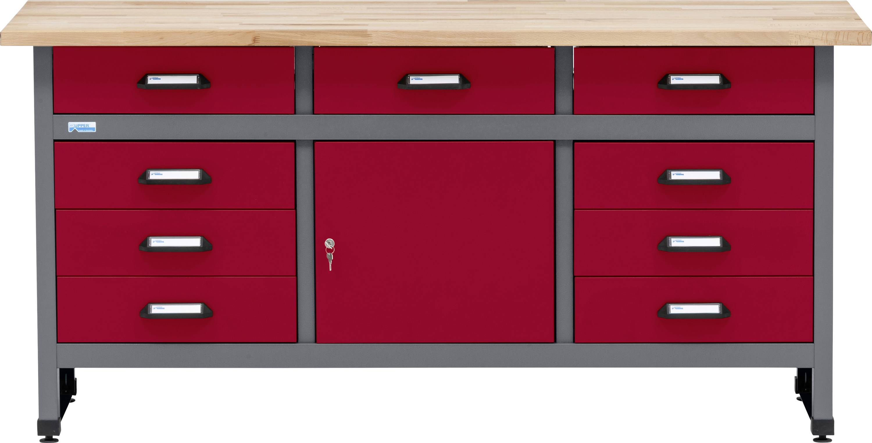 Un établi rouge et gris avec un plateau en bois présentant plusieurs tiroirs et un meuble central, offrant un espace de rangement généreux pour les outils et l'équipement.