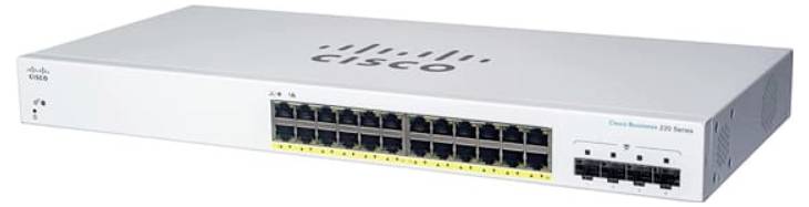 Un commutateur réseau Cisco blanc avec 24 ports Ethernet et 4 ports SFP, étiqueté « Cisco » en haut, généralement utilisé pour la connectivité réseau.