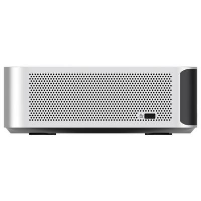 Panneau avant du dispositif électronique argenté avec grille perforée noire et petite icône de cadenas à côté d'un petit bouton rectangulaire foncé près du coin inférieur droit.
