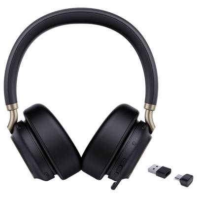 Casque audio supra-auriculaire sans fil noir avec des détails dorés, accompagné d'un petit dongle USB et d'un adaptateur USB-C, sur un fond blanc.