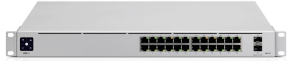 Un commutateur réseau gris avec 16 ports Ethernet et des indicateurs LED, utilisé pour connecter plusieurs appareils dans une configuration réseau.