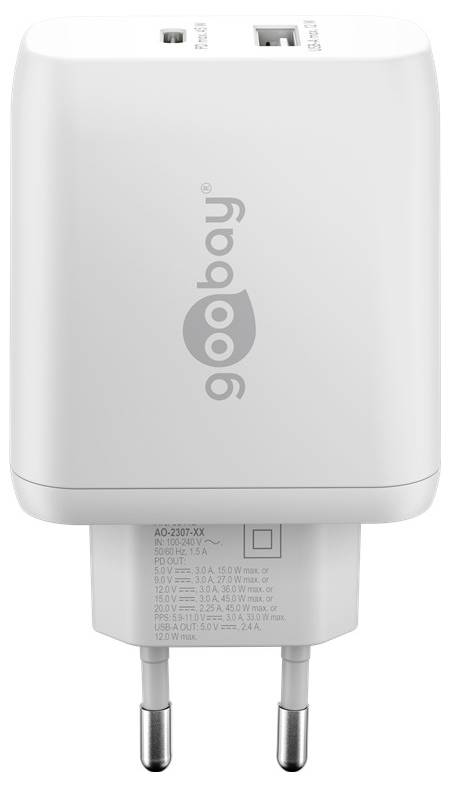 Chargeur mural Goobay blanc avec deux ports USB et prise EU à deux broches, présenté en vue de face sur fond blanc.