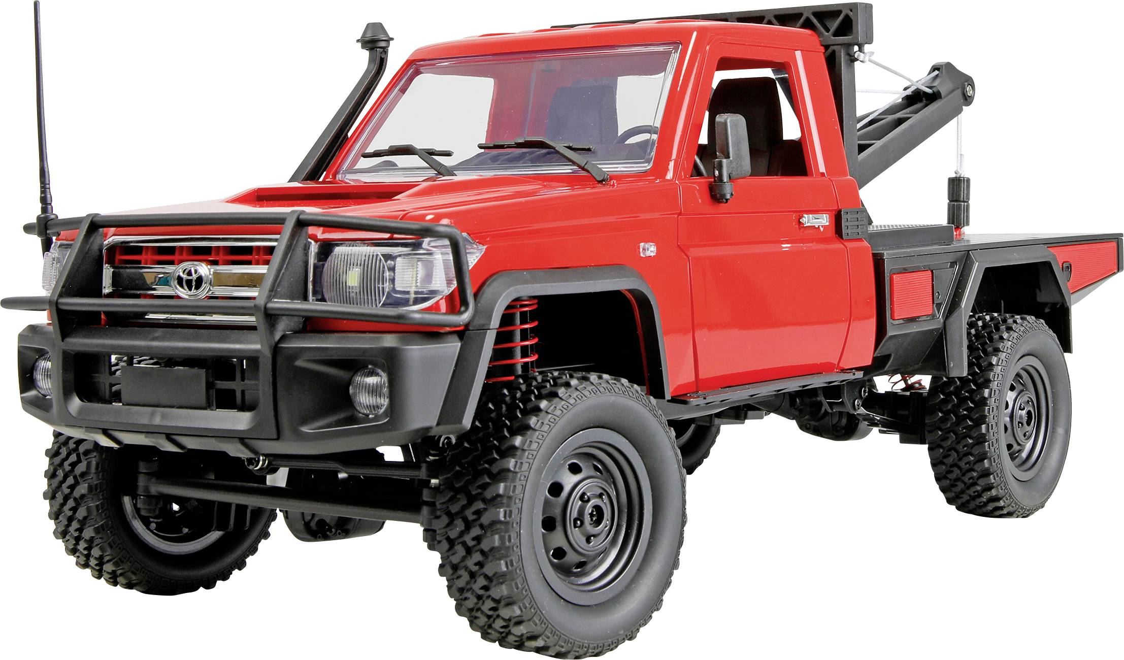 Camionnette tout-terrain rouge avec une barre de protection avant et une suspension surélevée, présentée en vue trois-quarts sur fond blanc.