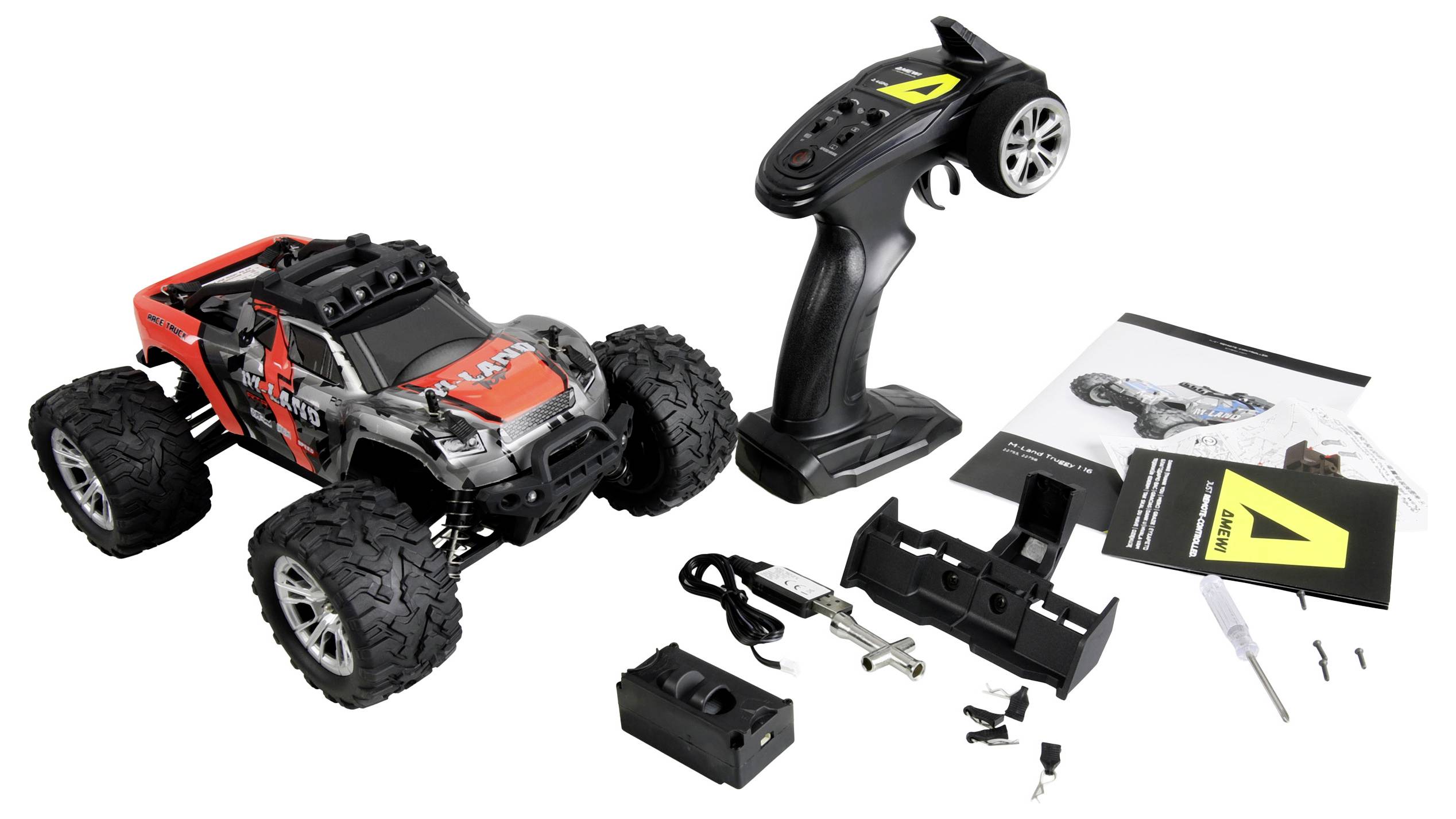 Kit de voiture tout-terrain télécommandée avec contrôleur portable, chargeur, batterie et accessoires d'assemblage disposés sur un fond blanc.