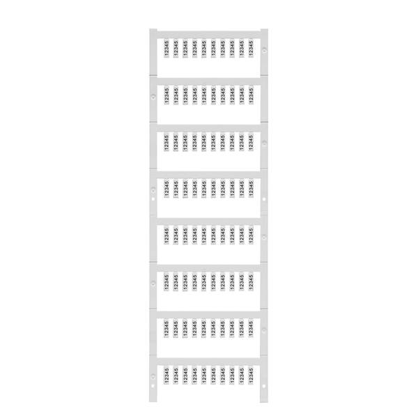 Une bande verticale d'étiquettes répétées de petite taille ressemblant à des codes-barres sur un fond gris clair, rappelant une feuille d'étiquettes ou une mise en page d'impression de test.