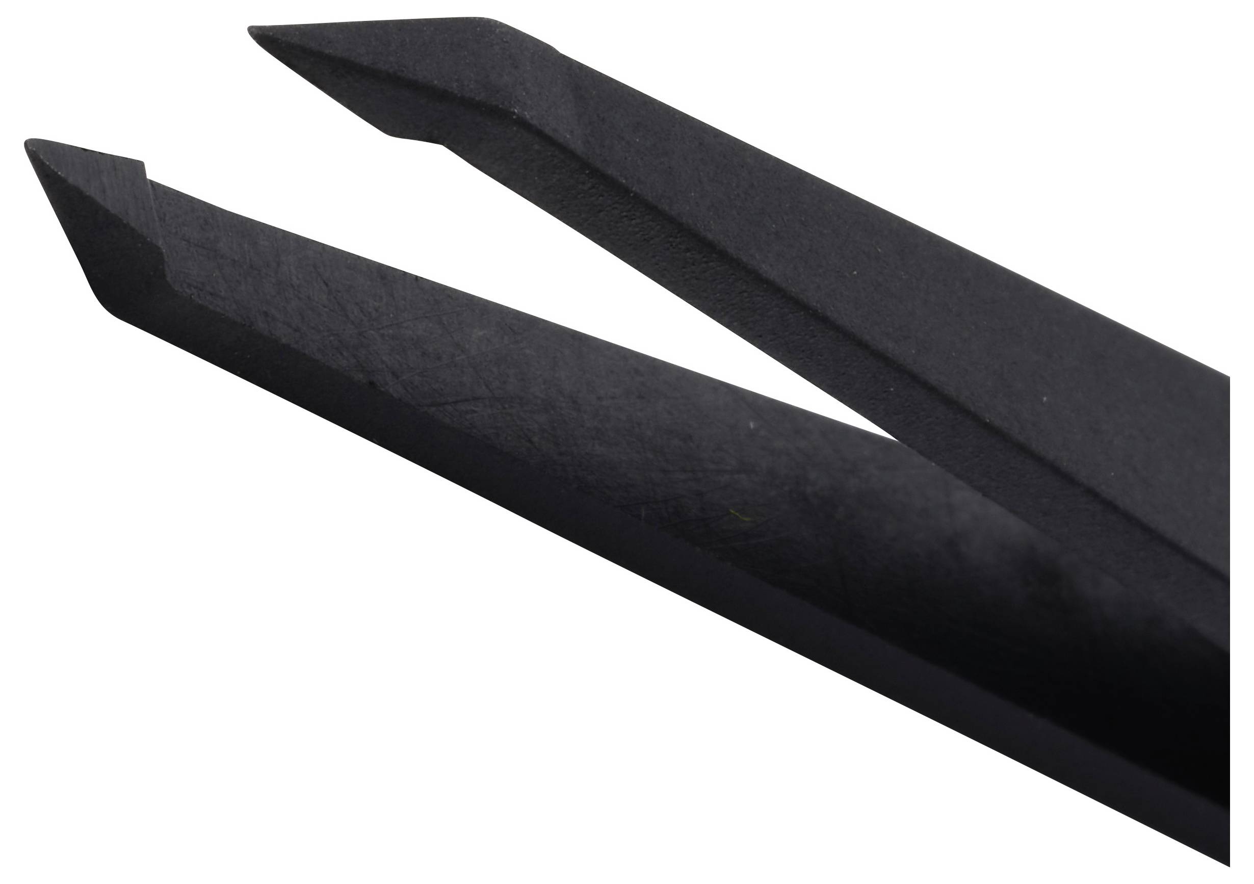 Deux bandes noires ressemblant à du papier ou des lames pliées sur un fond blanc, orientées en diagonale et se chevauchant.