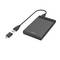 Câble USB-C vers USB-A connecté à un boîtier de disque dur externe gris étiqueté « hama ».