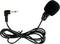 Microphone à revers câblé noir avec pare-vent en mousse et prise jack 3,5 mm coudée, câble enroulé sur fond blanc