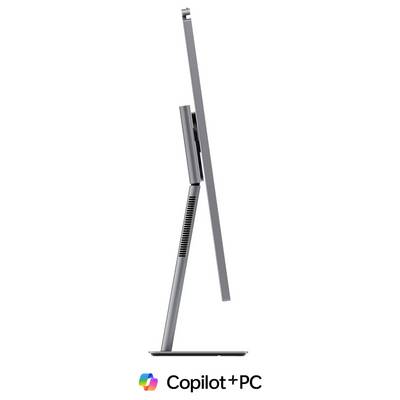 Vue latérale d'un ordinateur portable Copilot+ PC mince avec son écran ouvert au-dessus du clavier, présenté debout sur un fond blanc avec le logo Copilot+ PC ci-dessous.