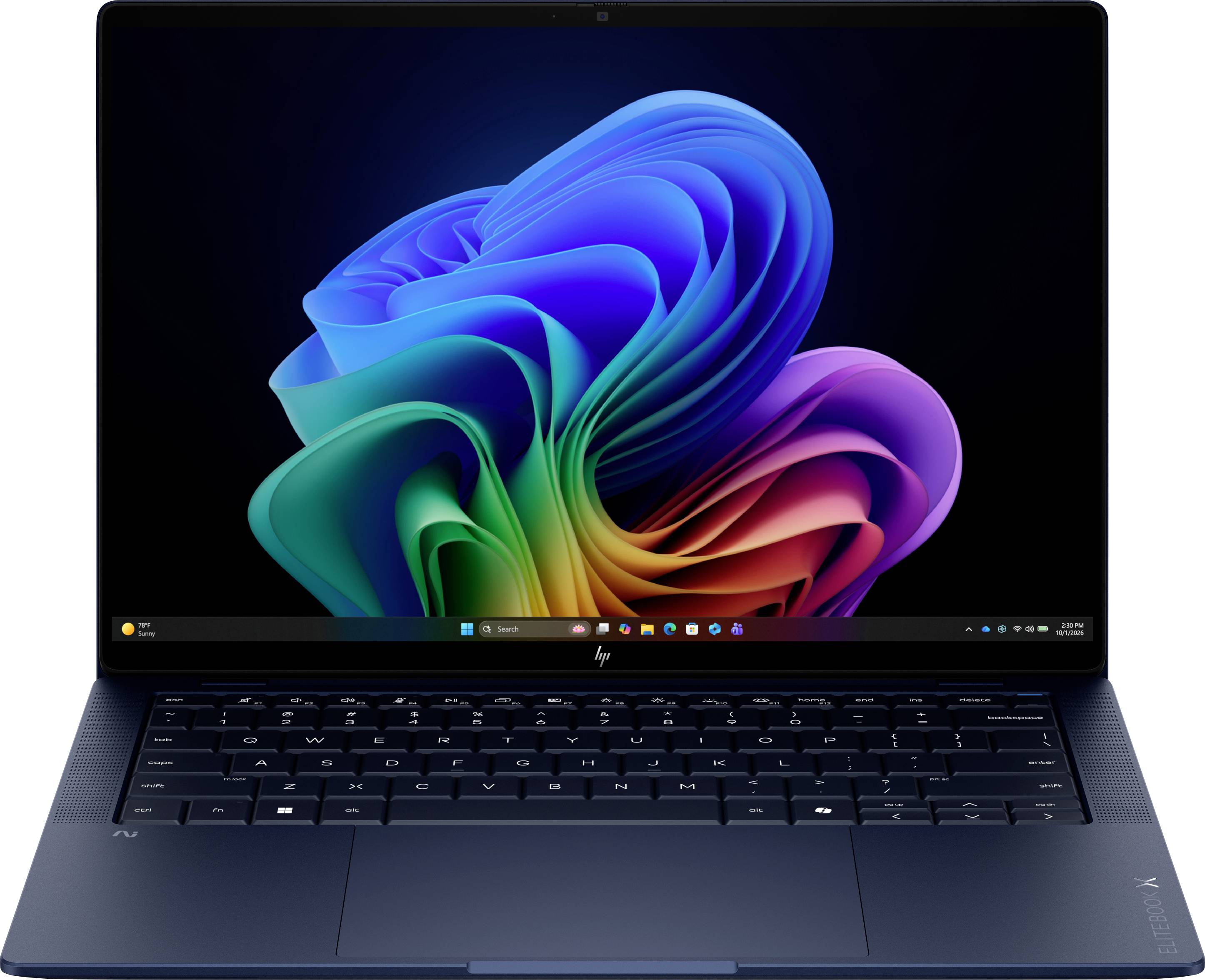 Un ordinateur portable HP bleu foncé ouvert avec le fond d'écran Windows 11 affiché sur l'écran et le clavier visible.