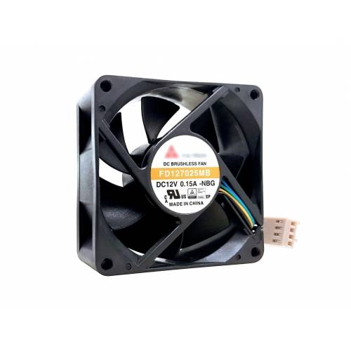 Ventilateur de refroidissement pour ordinateur de couleur noire avec l'étiquette « FD127025MB » et connecteur attaché sur fond blanc.