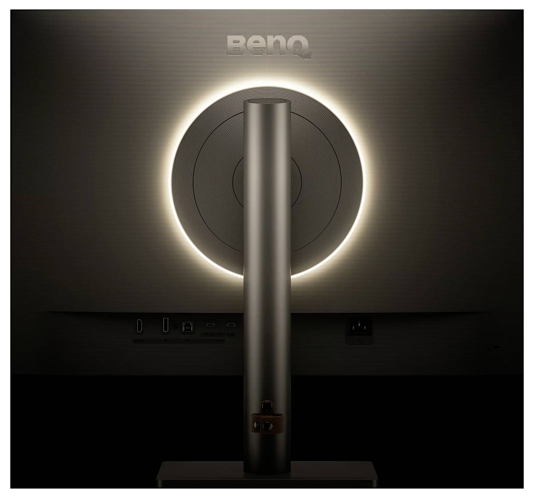 Vue arrière d'un moniteur BenQ avec une lumière circulaire brillante autour du support de montage.