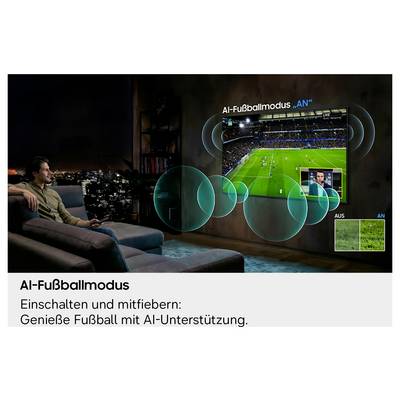 Image promotionnelle d'un homme regardant un match de football à la télévision avec le mode de visualisation IA, comportant le texte « Mode Football IA » et « Activez et participez : Profitez du football avec le soutien de l'IA. »