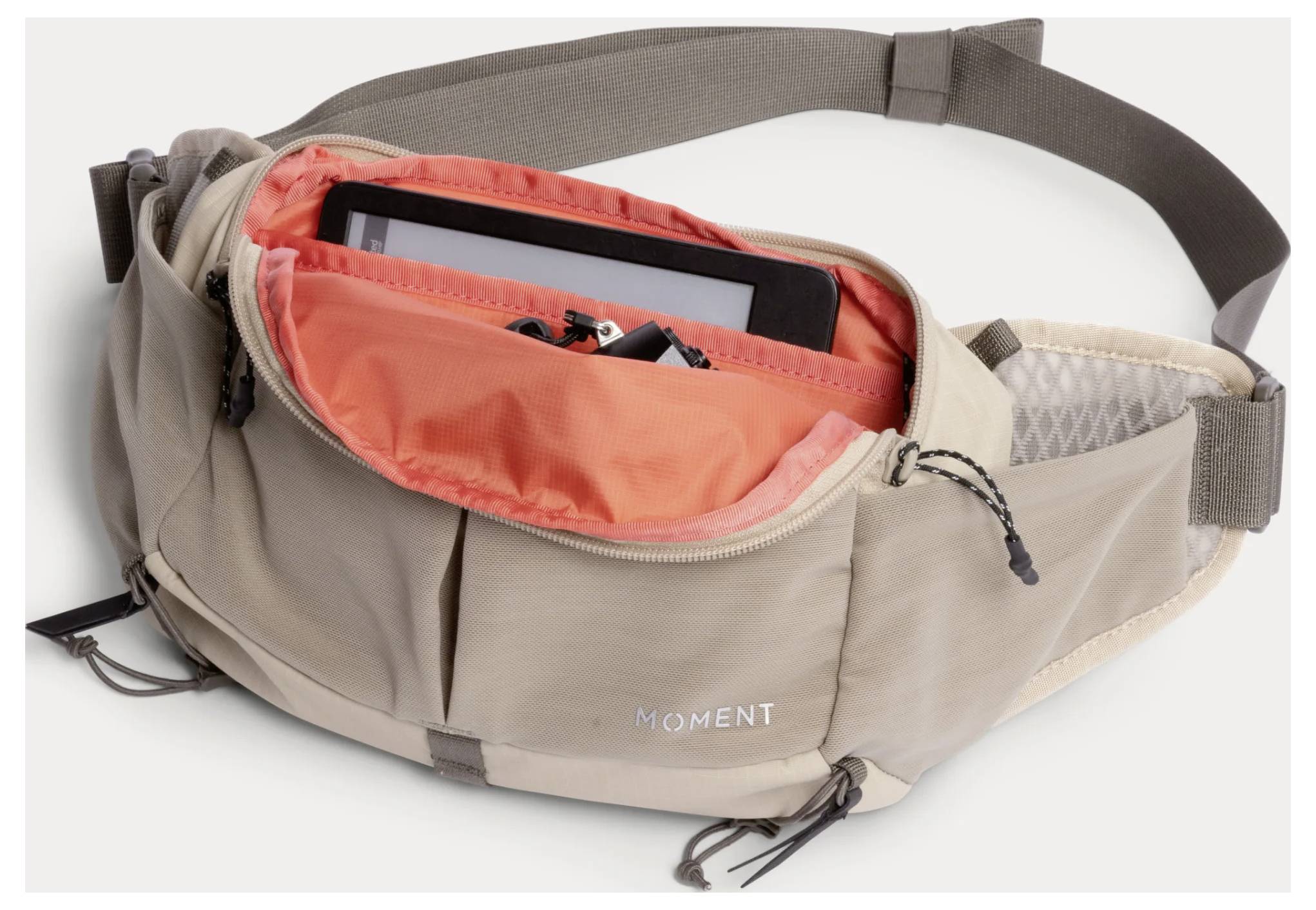 Moment Moment Fast & Light Slate Sling 4L deser Sac d'appareil photo étanche-9