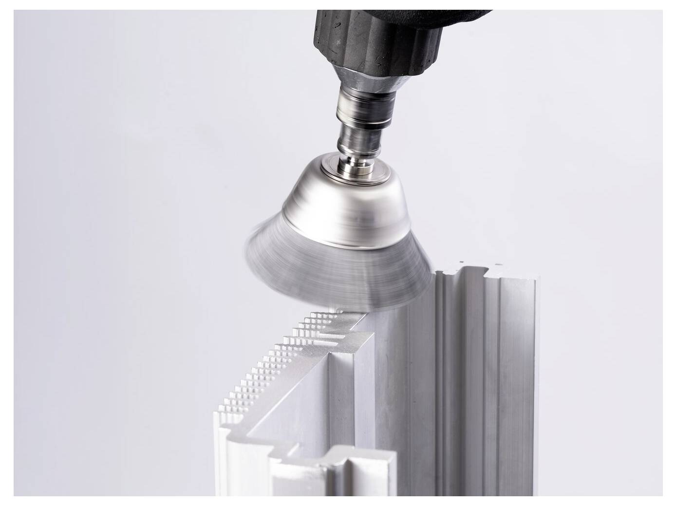 PFERD TOOLS OUTILS DE CHEVAL INOX-TOTAL brosse en pot non torsadée RBUIT Ø50 mm tige Ø6 mm SiC-filament Ø0,90 mm grain 1-3