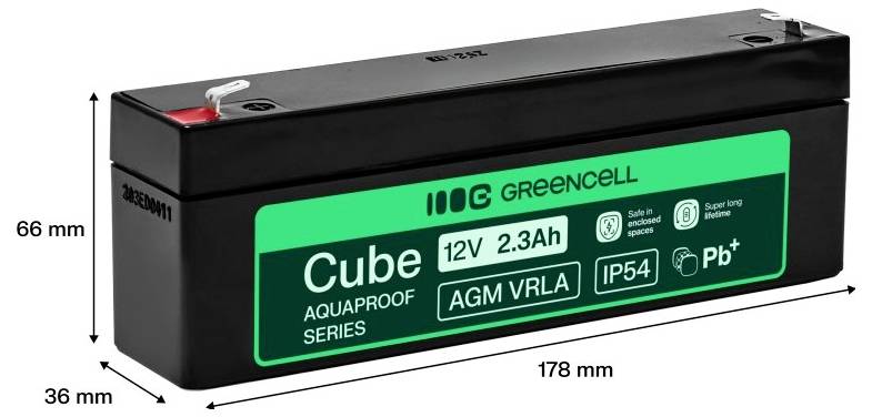 Batterie rectangulaire noire étiquetée « Cube 12V 2.3Ah » et « GREENCELL », affichant les dimensions 178 mm par 66 mm par 36 mm et une classification IP54.