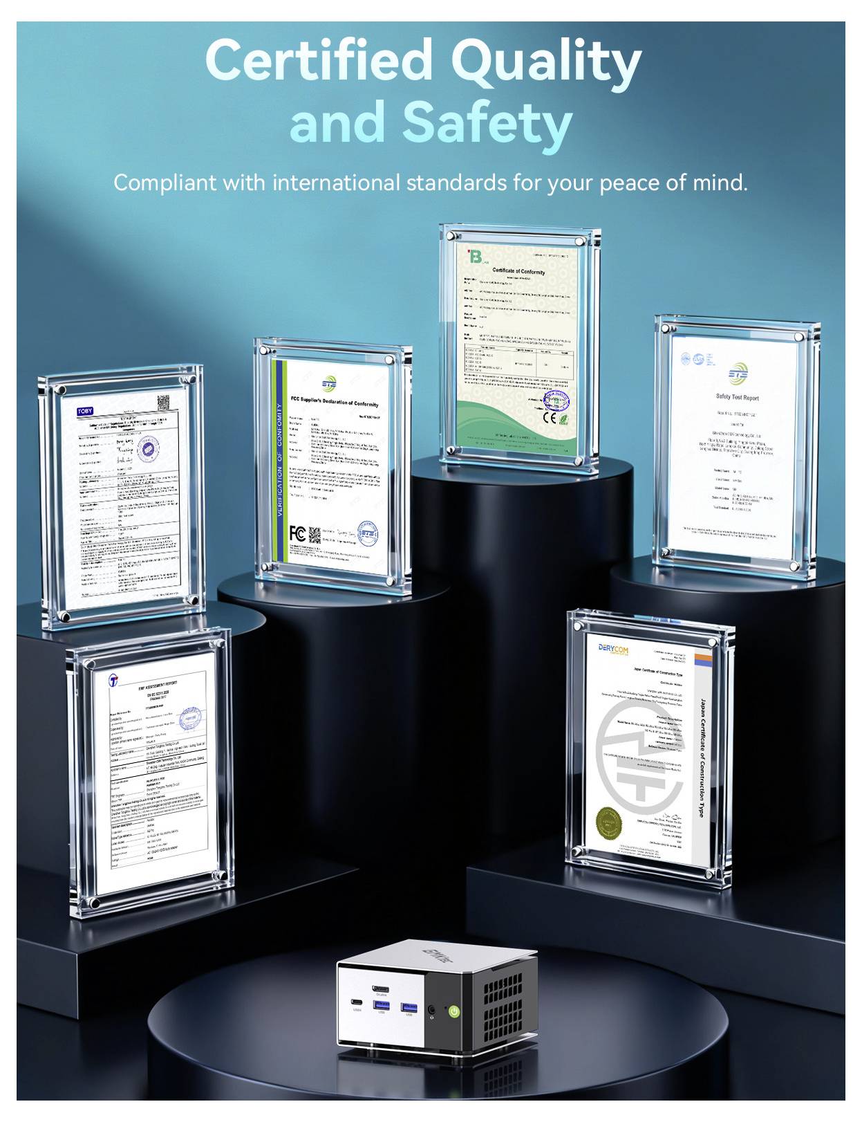 Vitrine de produit intitulée « Qualité et Sécurité Certifiées » avec plusieurs certificats de conformité affichés autour d'un petit appareil électronique sur un piédestal.