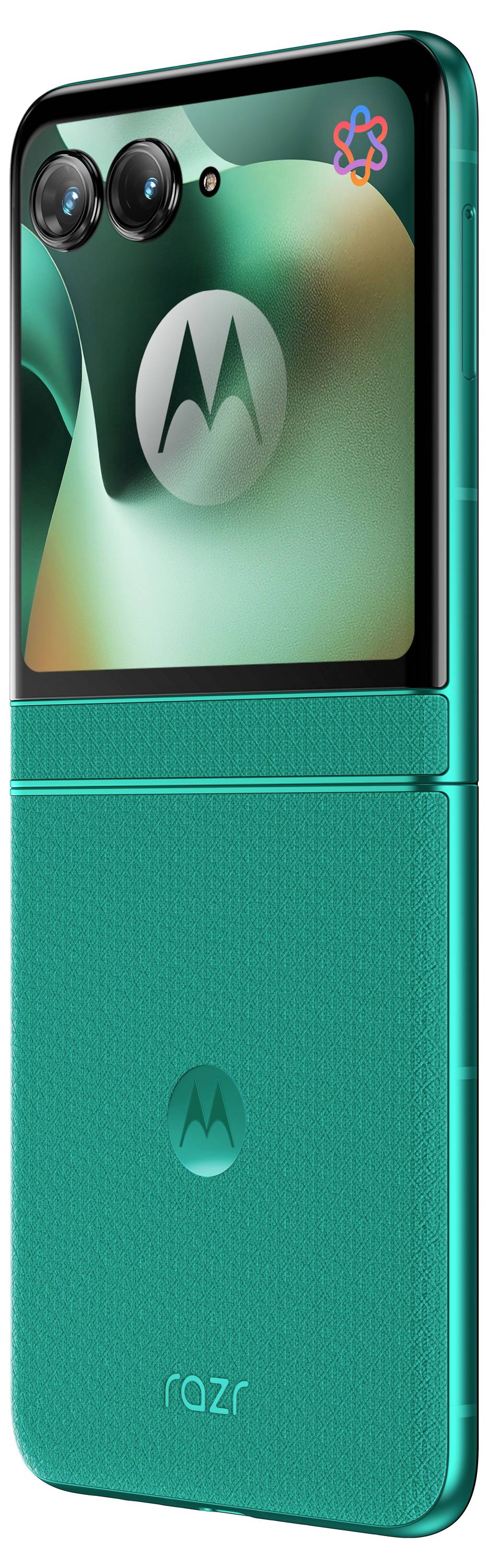 Vue de face d'un smartphone Motorola Moto AI Edge 70 avec un fond d'écran floral sombre et la marque « moto ai » affichée à l'écran.