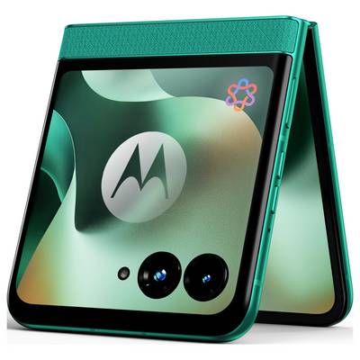 Smartphone pliable Motorola de couleur turquoise montré partiellement ouvert, avec écran externe, double caméra arrière, et logo Motorola affiché à l'écran.