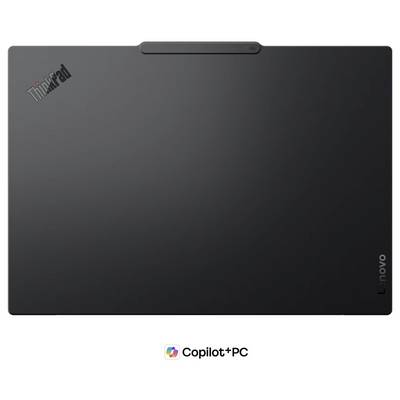 Vue arrière d'un ordinateur portable Lenovo ThinkPad, montrant les évents et les logos « Copilot+ PC » et AMD sur un fond blanc.