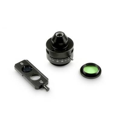 Trois pièces d'instruments optiques noirs sur un fond blanc : une lentille cylindrique réglable, un petit filtre vert, et un composant rectangulaire étiqueté « TOP ».