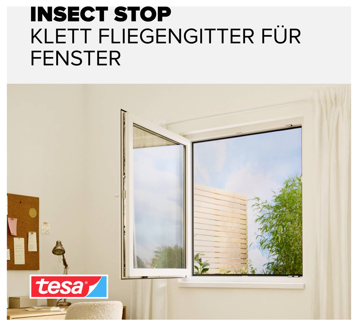 Image publicitaire pour 'INSECT STOP' Klett Fliegengitter für Fenster, montrant une fenêtre ouverte avec un moustiquaire d'insectes intégrée et le logo tesa.