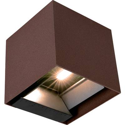 Luminaire mural de forme cubique marron avec une ampoule brillante à l'intérieur et une garniture inférieure noire, présenté sur un fond blanc.