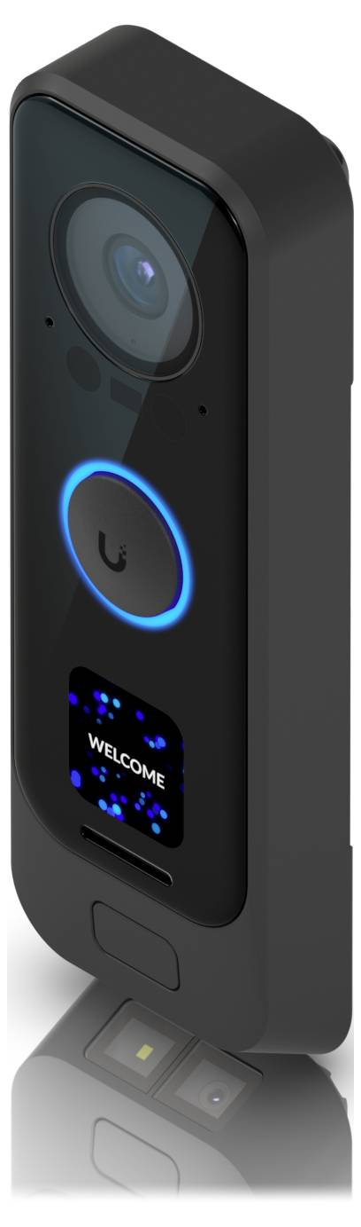 Sonnette intelligente noire avec anneau bleu luminescent, objectif et petit écran d'accueil, présentée sur un fond blanc.