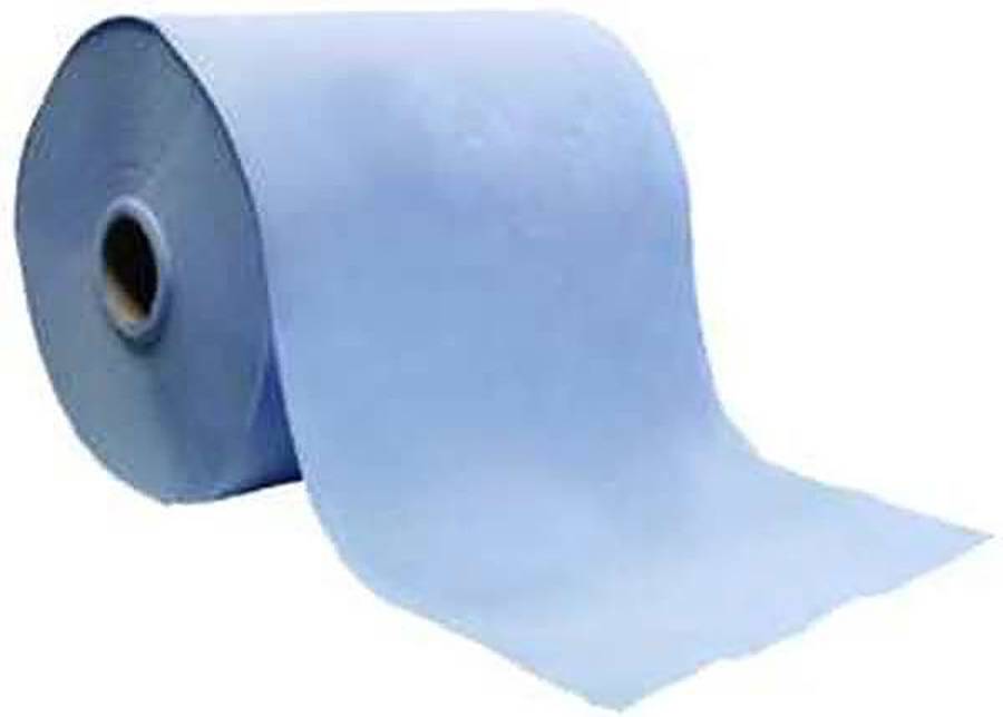Un rouleau de papier essuie-tout bleu clair ou de papier absorbant qui se déroule sur un fond blanc.